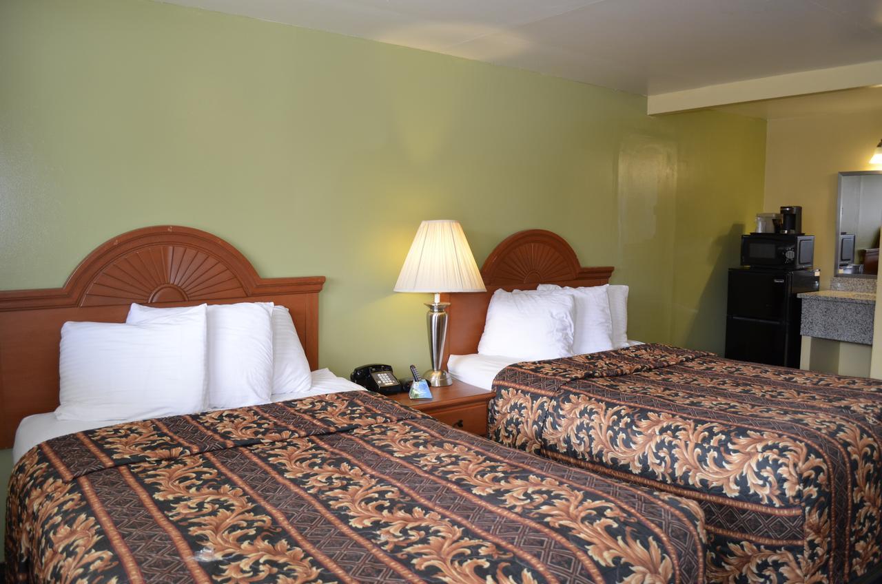 Budget Inn วิลเลียมส์วิลล์ ภายนอก รูปภาพ