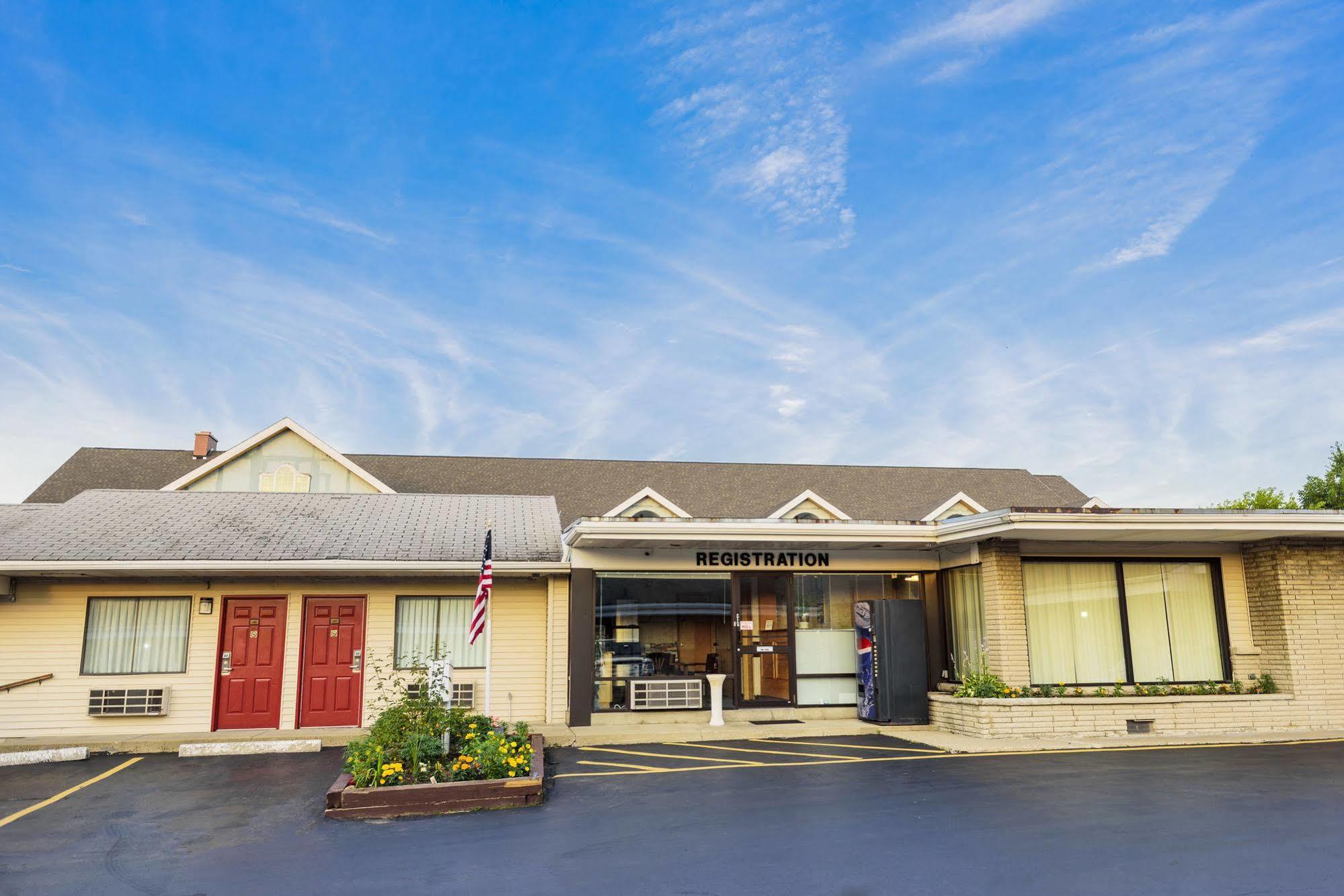 Budget Inn วิลเลียมส์วิลล์ ภายนอก รูปภาพ